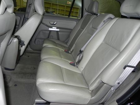 2003-Volvo-XC90-T6_16