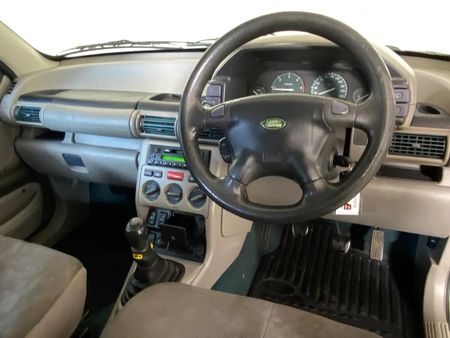 2001-Land-Rover-Freelander-20-Td4-3-dr_1