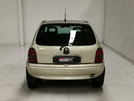 2002-Opel-Corsa-16-GSi_6