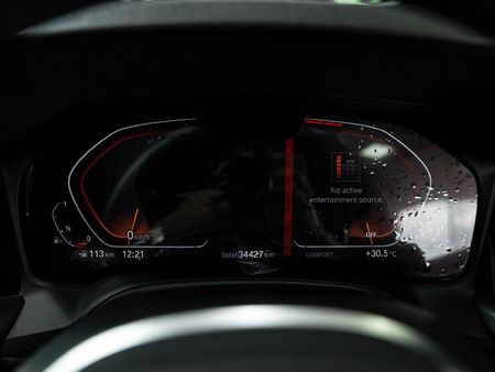 2021-BMW-3-Series-330is-Edition_13