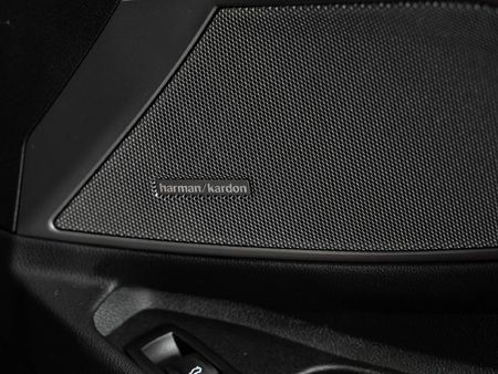 2021-BMW-3-Series-330is-Edition_20