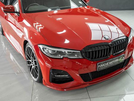 2021-BMW-3-Series-330is-Edition_8