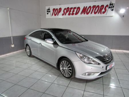 2015-Hyundai-Sonata-24-GDI-Elite-Auto_0