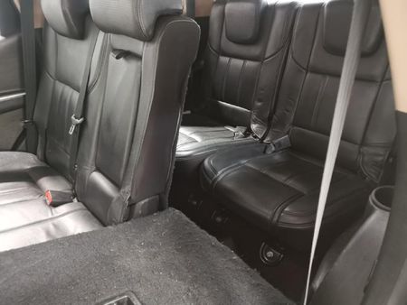 2013-Mahindra-XUV-500-22D-mHawk-7-seat-W8_13
