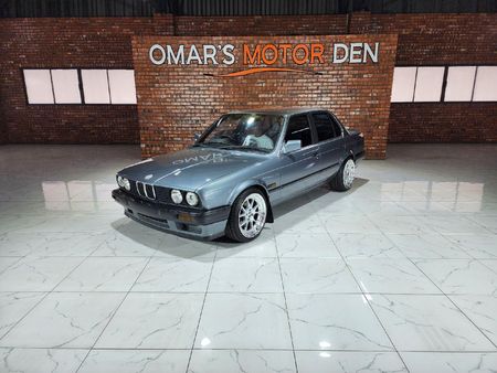 1989-BMW-3-Series-323i_0