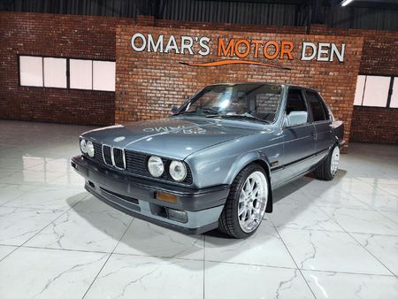 1989-BMW-3-Series-323i_1
