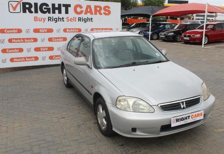 2000-Honda-Ballade-180i-Luxline-Auto_0