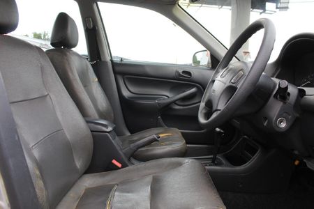 2000-Honda-Ballade-180i-Luxline-Auto_9