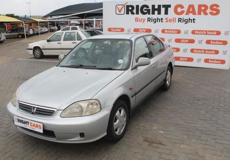 2000-Honda-Ballade-180i-Luxline-Auto_2