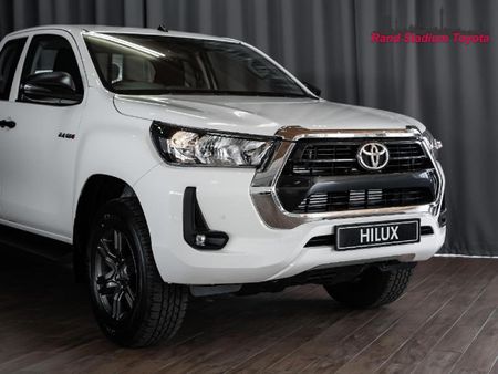 2022-Toyota-Hilux-24-GD-6-Raised-Body-Raider-Extended-Cab_1