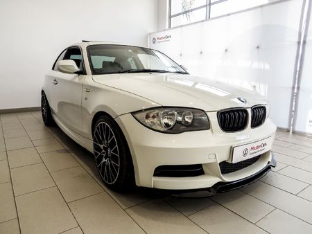 2010-BMW-1-Series-135i-Coupe-M-Sport-Auto_0