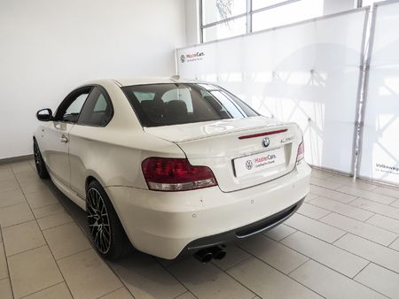 2010-BMW-1-Series-135i-Coupe-M-Sport-Auto_3