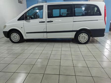 2005-Mercedes-Benz-Vito-115-CDI-CrewBus_13
