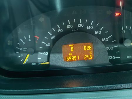 2005-Mercedes-Benz-Vito-115-CDI-CrewBus_4