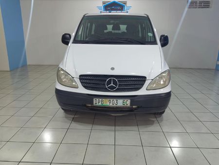 2005-Mercedes-Benz-Vito-115-CDI-CrewBus_5