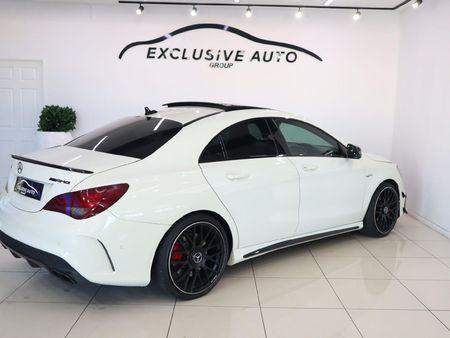 2014-Mercedes-AMG-CLA-45-AMG_8