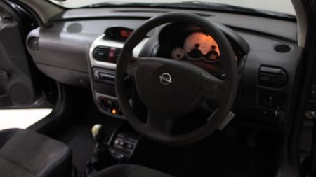 2009-Opel-Corsa-Utility-14i-Sport_6