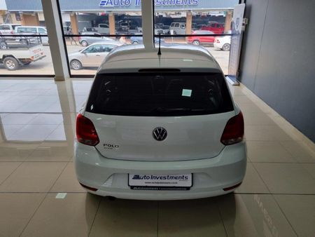 2022-Volkswagen-Polo-Vivo-16-Highline-5-dr_11