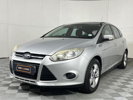 2011-Ford-Focus-16-Ti-VCT-Trend_0