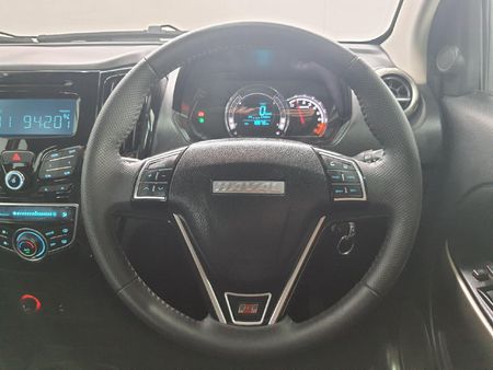 2021-Haval-H1-15-VVT_10