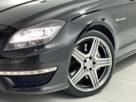 2013-Mercedes-Benz-CLS-CLS-63-AMG_1