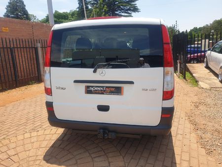 2005-Mercedes-Benz-Vito-115-CDI-CrewBus_5