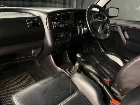 1995-Volkswagen-Jetta-VR6-Executive_10