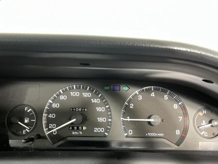 2002-Toyota-Tazz-160i_2
