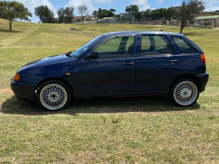 1999-Volkswagen-Polo-Playa-16_4