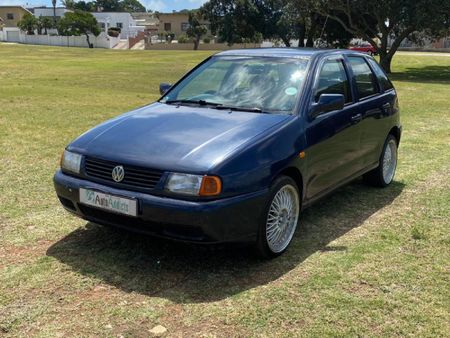 1999-Volkswagen-Polo-Playa-16_5
