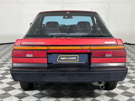 1988-Nissan-Sentra-16-GXE-Coupe_5