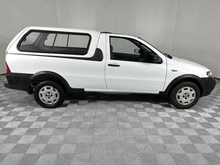 2006-Fiat-Strada-12-EL_4