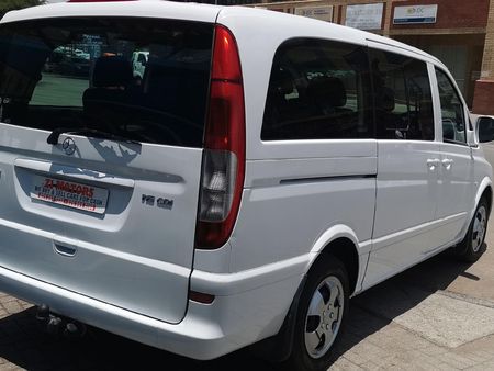 2005-Mercedes-Benz-Vito-115-CDI-CrewBus_2