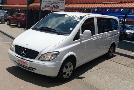 2005-Mercedes-Benz-Vito-115-CDI-CrewBus_3