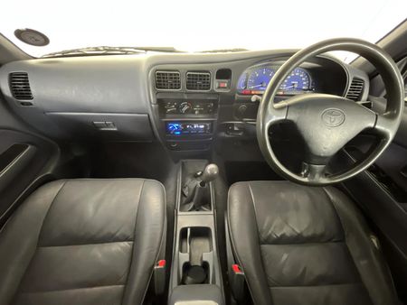 2005-Toyota-Hilux-30-KZ-TE-Raider-Raised-Body-Double-Cab_1