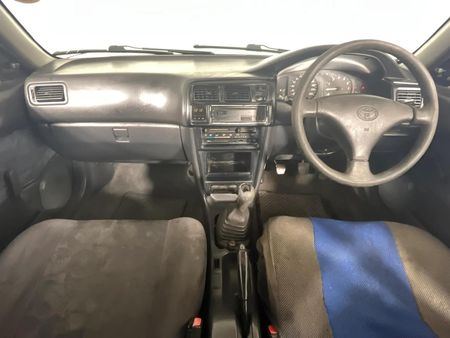 1998-Toyota-Corolla-160i-GL_1