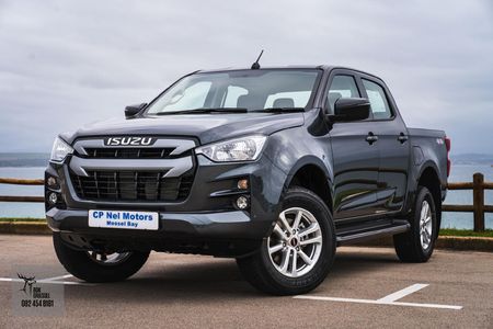 2023-Isuzu-D-Max-19-DDI-LS-4x4-Auto-Double-Cab_5