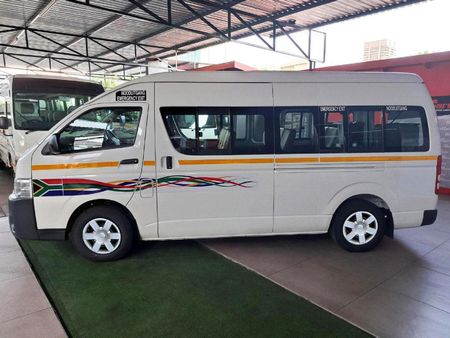 2024-Toyota-Quantum-27-Sesfikile-16-seat_3