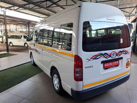 2024-Toyota-Quantum-27-Sesfikile-16-seat_4