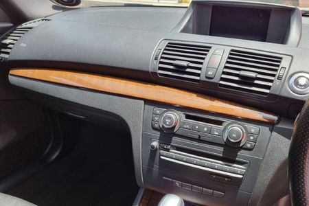 2012-BMW-1-Series-120d-Coupe-M-Sport-Auto_11