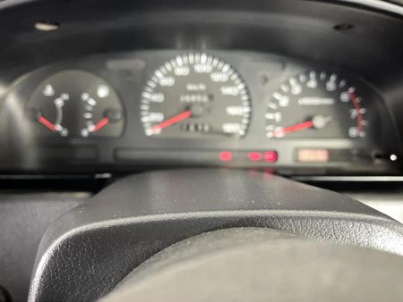 1999-Nissan-Sani-2400_2