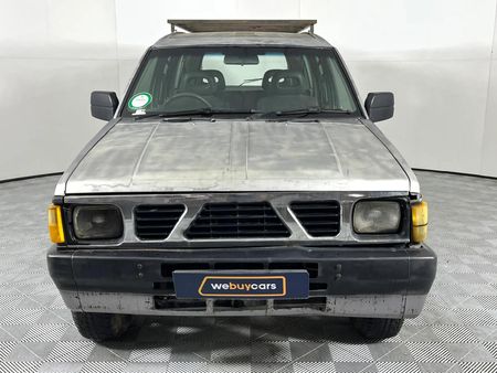 1999-Nissan-Sani-2400_3