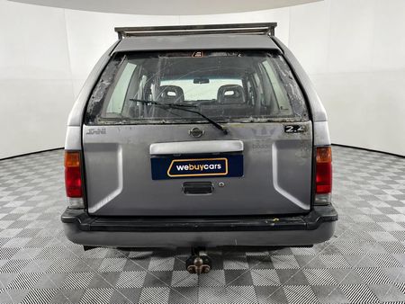 1999-Nissan-Sani-2400_6