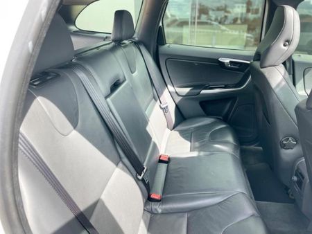 2014-Volvo-XC60-D5-Auto-Elite-AWD_7