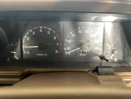 1988-Toyota-Hilux-2200-4x4-Double-Cab_2