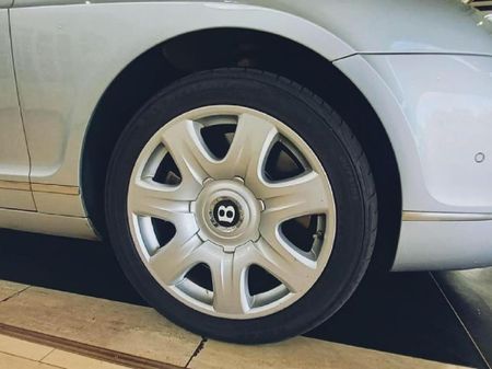 2006-Bentley-Continental-Flying-Spur_22