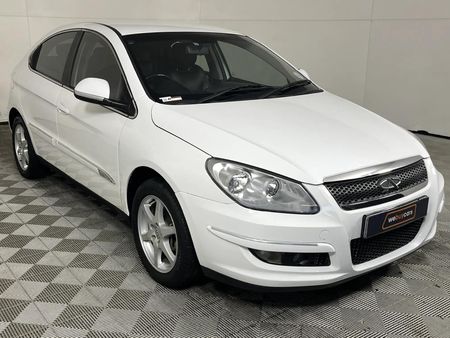 2013-Chery-J3-16-TXE_4