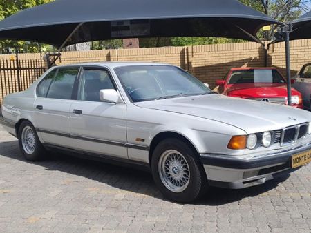 1992-BMW-7-Series-740i-Auto_3