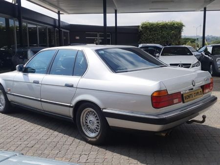 1992-BMW-7-Series-740i-Auto_4