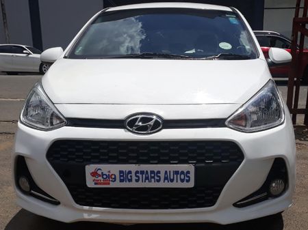 2019-Hyundai-Grand-i10-10-Motion_0